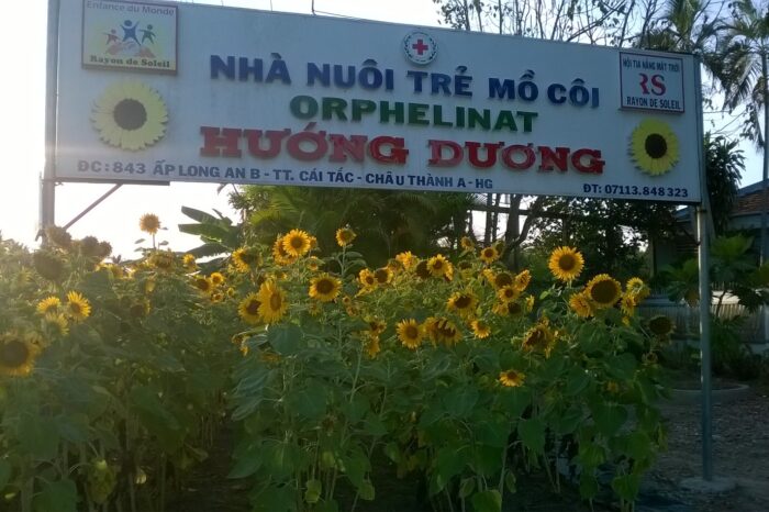 NHÀ NUÔI TRẺ MỒ CÔI HƯỚNG DƯƠNG