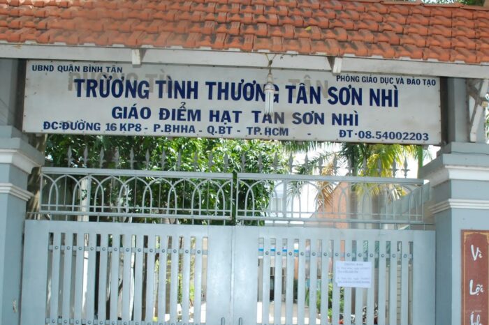 TRƯỜNG TÌNH THƯƠNG TÂN SƠN NHÌ