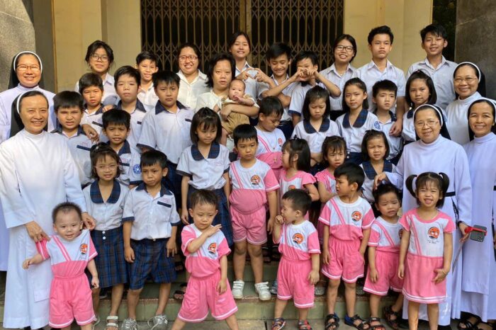 TRUNG TÂM NUÔI DƯỠNG TRẺ MỒ CÔI GIÁO XỨ HÀ NỘI